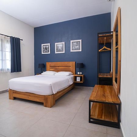 La Casa Jogja Hotel Kejayan Luaran gambar